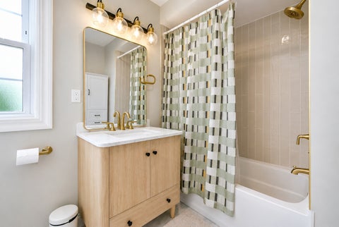 Tiny photo for 6133 N Karlov Avenue, Chicago, IL 60646 (MLS # 12741865)