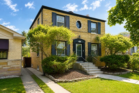 Tiny photo for 6133 N Karlov Avenue, Chicago, IL 60646 (MLS # 12741865)