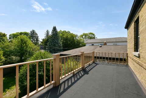 Tiny photo for 6133 N Karlov Avenue, Chicago, IL 60646 (MLS # 12741865)