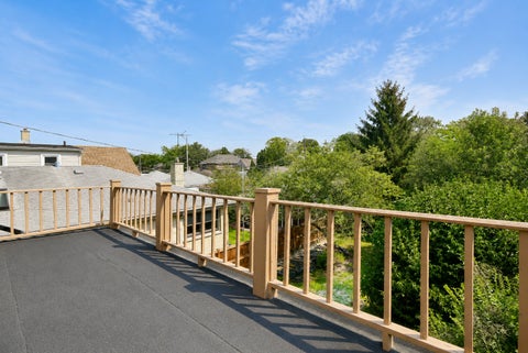 Tiny photo for 6133 N Karlov Avenue, Chicago, IL 60646 (MLS # 12741865)