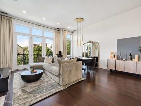 Tiny photo for 849 N Paulina Street #3, Chicago, IL 60622 (MLS # 12551069)