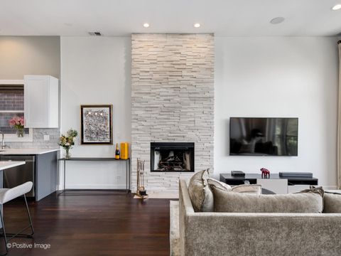 Tiny photo for 849 N Paulina Street #3, Chicago, IL 60622 (MLS # 12551069)