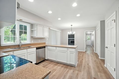 Tiny photo for 5N400 Fence Rail Court, St. Charles, IL 60175 (MLS # 12450910)