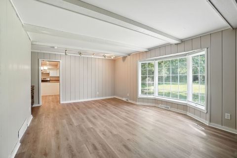 Tiny photo for 5N400 Fence Rail Court, St. Charles, IL 60175 (MLS # 12450910)