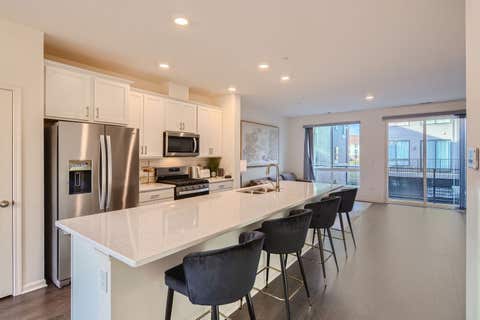 Tiny photo for 1266 Catalina Court, Schaumburg, IL 60173 (MLS # 12715684)