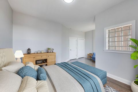 Tiny photo for 313 E 60th Street #4, Chicago, IL 60637 (MLS # 12598686)