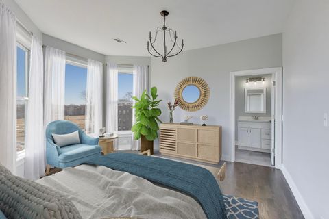 Tiny photo for 313 E 60th Street #4, Chicago, IL 60637 (MLS # 12598686)