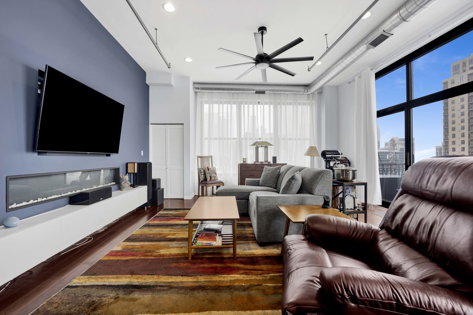 1516 S WABASH Avenue 1102