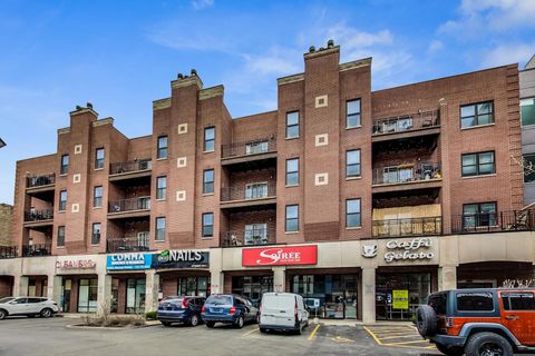 2032 W Division Street 202S Chicago IL 60622