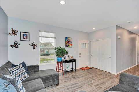 Tiny photo for 15101 W Quincy Way, Manhattan, IL 60442 (MLS # 12558787)