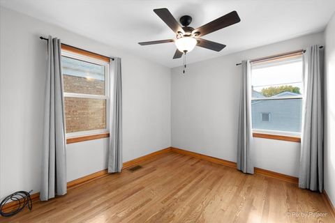 Tiny photo for 3926 N Plainfield Avenue, Chicago, IL 60634 (MLS # 12507787)