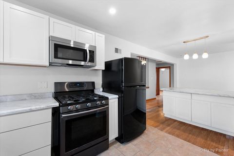 Tiny photo for 3926 N Plainfield Avenue, Chicago, IL 60634 (MLS # 12507787)