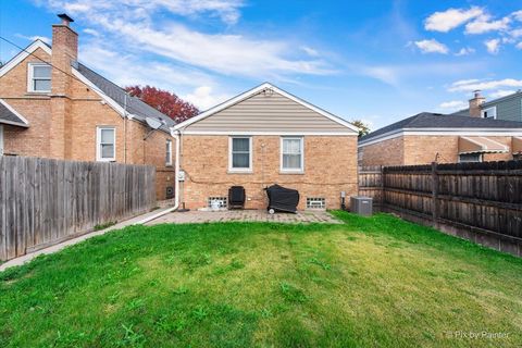 Tiny photo for 3926 N Plainfield Avenue, Chicago, IL 60634 (MLS # 12507787)