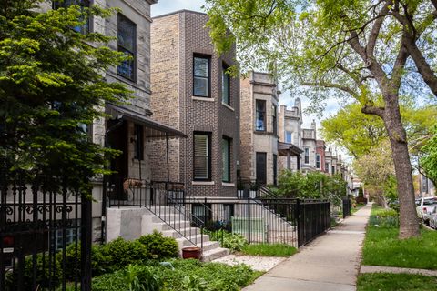 Photo of Chicago, IL 60647 (MLS # 12637621)