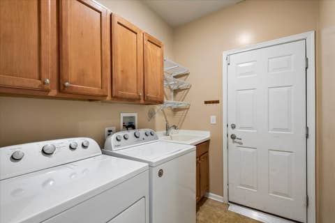 Tiny photo for 3304 Comstock Court, Mundelein, IL 60060 (MLS # 12703761)