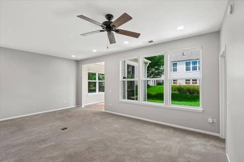 Tiny photo for 3304 Comstock Court, Mundelein, IL 60060 (MLS # 12703761)