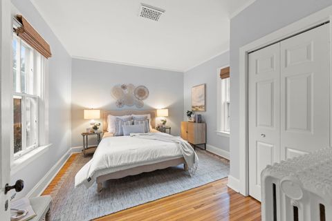 Tiny photo for 516 S 6th Avenue, St. Charles, IL 60174 (MLS # 12521954)