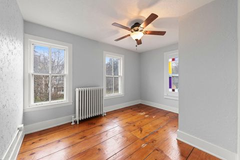 Tiny photo for 516 S 6th Avenue, St. Charles, IL 60174 (MLS # 12521954)