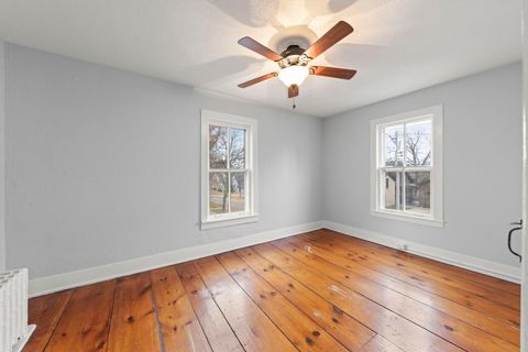 Tiny photo for 516 S 6th Avenue, St. Charles, IL 60174 (MLS # 12521954)
