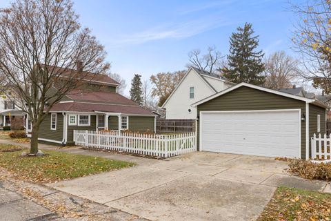 Tiny photo for 516 S 6th Avenue, St. Charles, IL 60174 (MLS # 12521954)