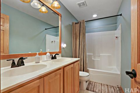 Tiny photo for 261 Hampton Road, Sugar Grove, IL 60554 (MLS # 12476304)