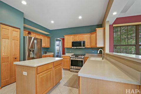 Tiny photo for 261 Hampton Road, Sugar Grove, IL 60554 (MLS # 12476304)