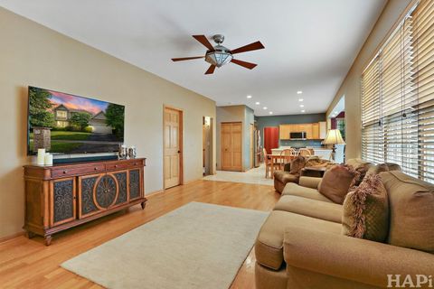 Tiny photo for 261 Hampton Road, Sugar Grove, IL 60554 (MLS # 12476304)