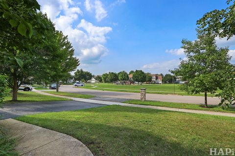 Tiny photo for 261 Hampton Road, Sugar Grove, IL 60554 (MLS # 12476304)