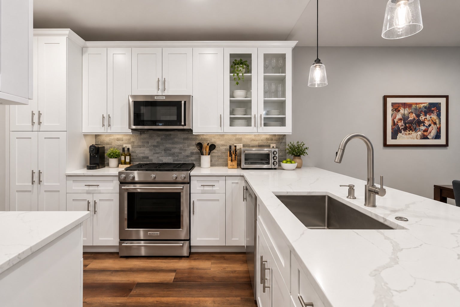 33 W Huron Street 402