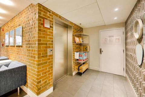 Tiny photo for 901 Hinman Avenue #5A, Evanston, IL 60202 (MLS # 12621605)