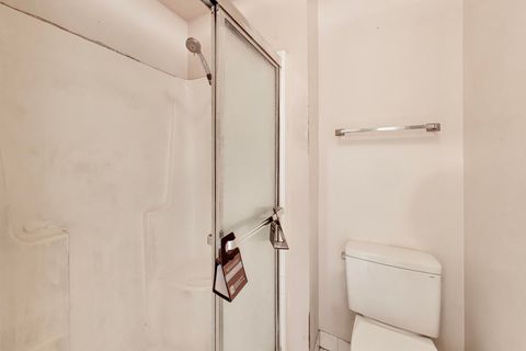 Tiny photo for 901 Hinman Avenue #5A, Evanston, IL 60202 (MLS # 12621605)