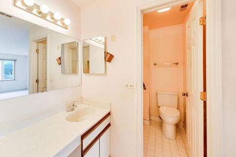 Tiny photo for 901 Hinman Avenue #5A, Evanston, IL 60202 (MLS # 12621605)