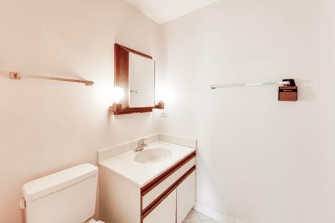 Tiny photo for 901 Hinman Avenue #5A, Evanston, IL 60202 (MLS # 12621605)