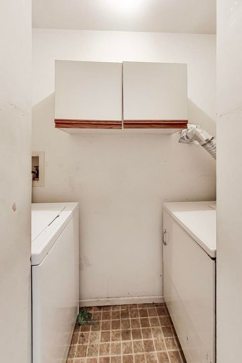 Tiny photo for 901 Hinman Avenue #5A, Evanston, IL 60202 (MLS # 12621605)