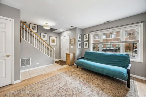 Tiny photo for Oak Park, IL 60302 (MLS # 12601634)