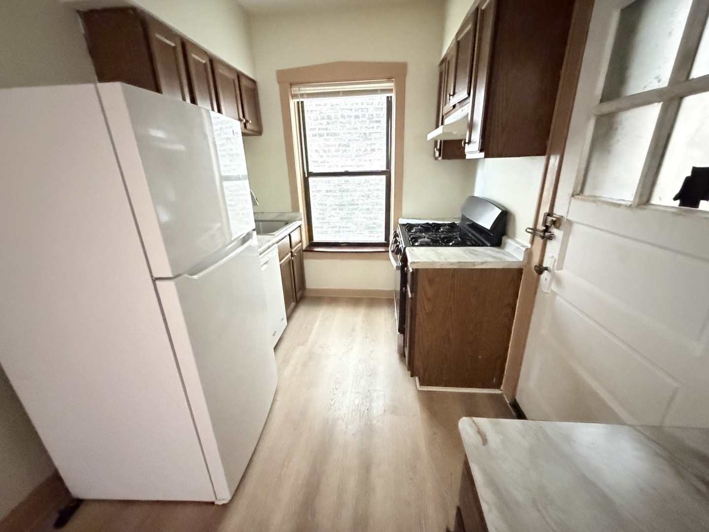 6436 N Hamilton Avenue 2C