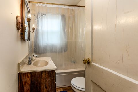 Tiny photo for 318 S 3rd Street, Marion, IL 62959 (MLS # 12635665)