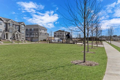 Tiny photo for 579 yosemite Way, Mundelein, IL 60060 (MLS # 12536214)