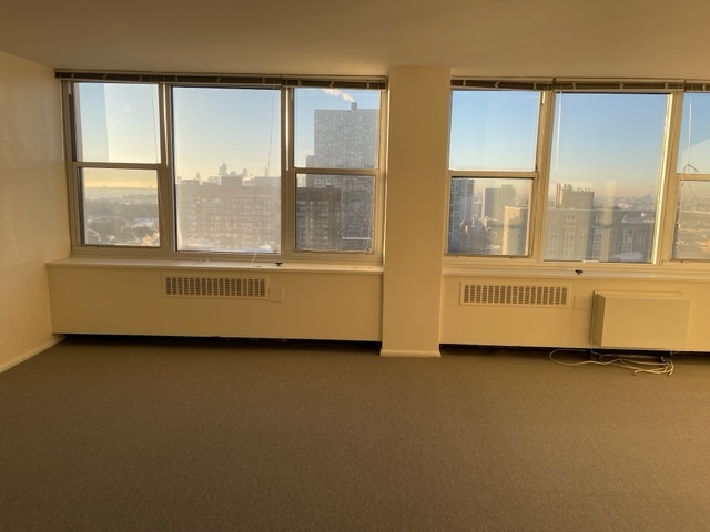 4250 N Marine Drive 2612