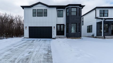 Photo of 1014 N Princeton Avenue, Villa Park, IL 60181 (MLS # 12563522)