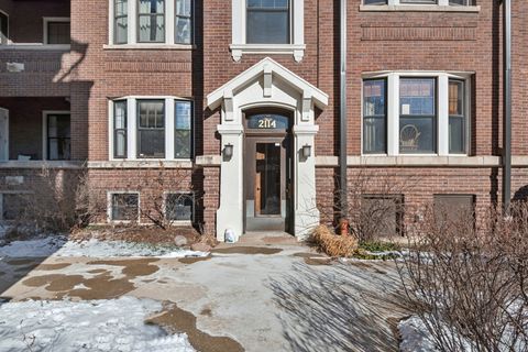 Tiny photo for 2114 W North Avenue #2E, Chicago, IL 60647 (MLS # 12549151)