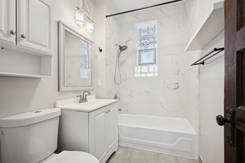 Tiny photo for 2114 W North Avenue #2E, Chicago, IL 60647 (MLS # 12549151)