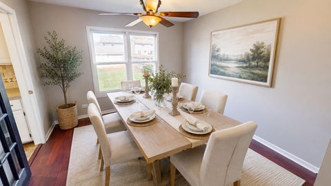 Tiny photo for 620 Waterfall Lane, Elgin, IL 60124 (MLS # 12672405)