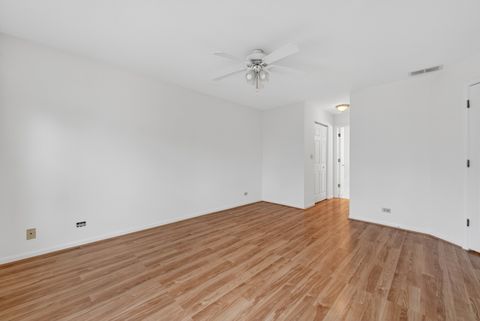 Tiny photo for 99 Ione Drive #B, South Elgin, IL 60177 (MLS # 12613324)