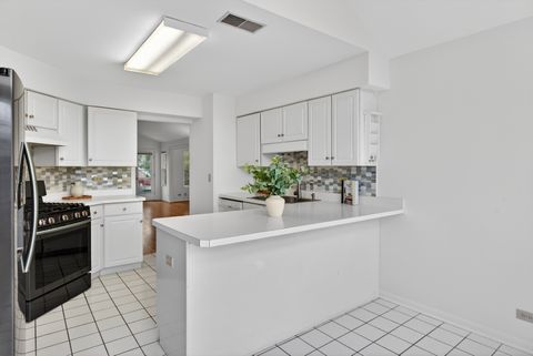 Tiny photo for 99 Ione Drive #B, South Elgin, IL 60177 (MLS # 12613324)