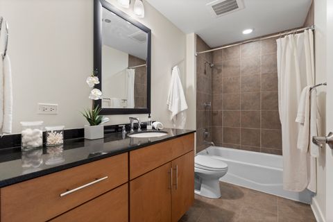 Tiny photo for 505 N MCCLURG Court #3801, Chicago, IL 60611 (MLS # 12566041)