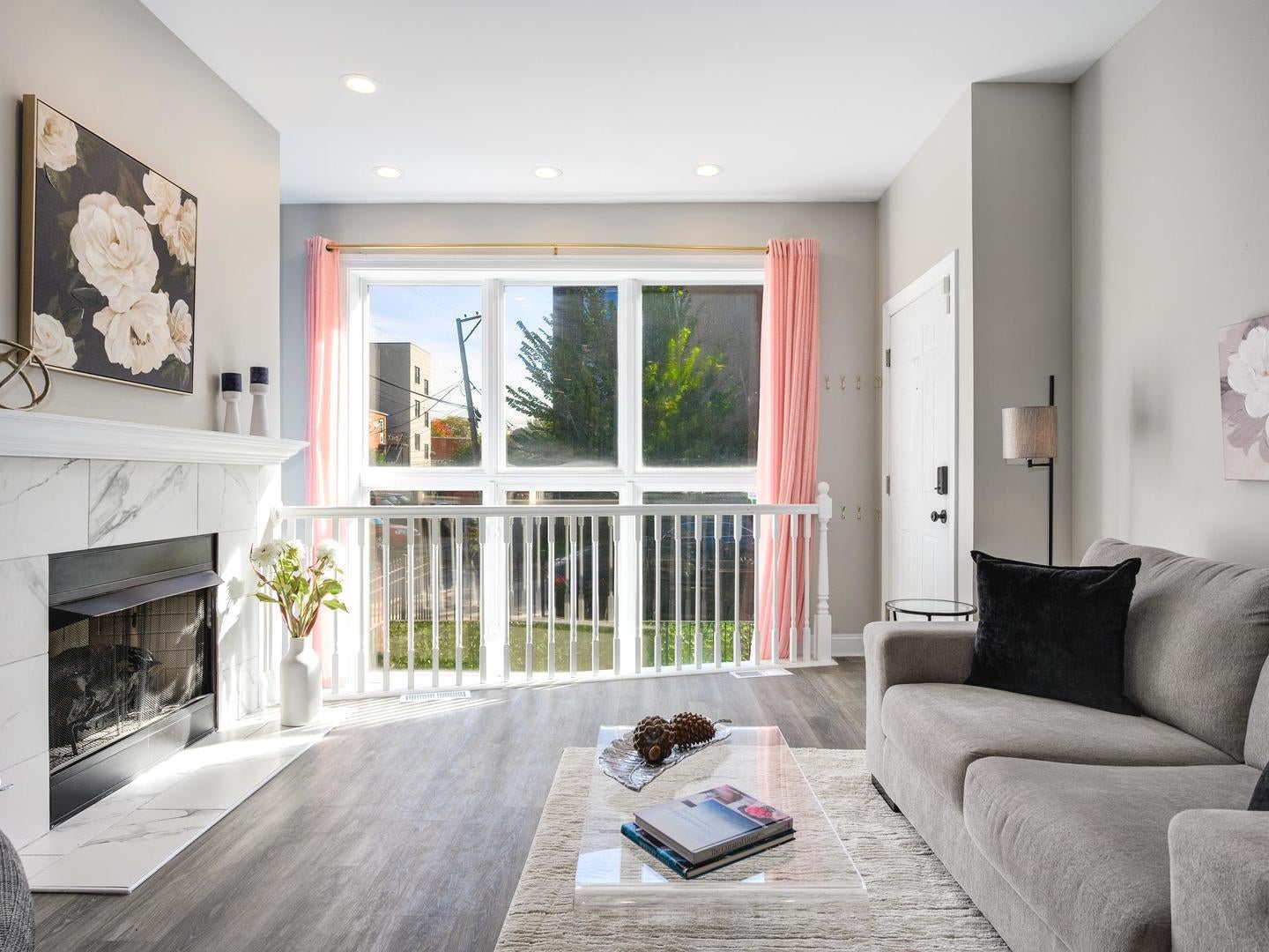 116 S Bell Avenue 1