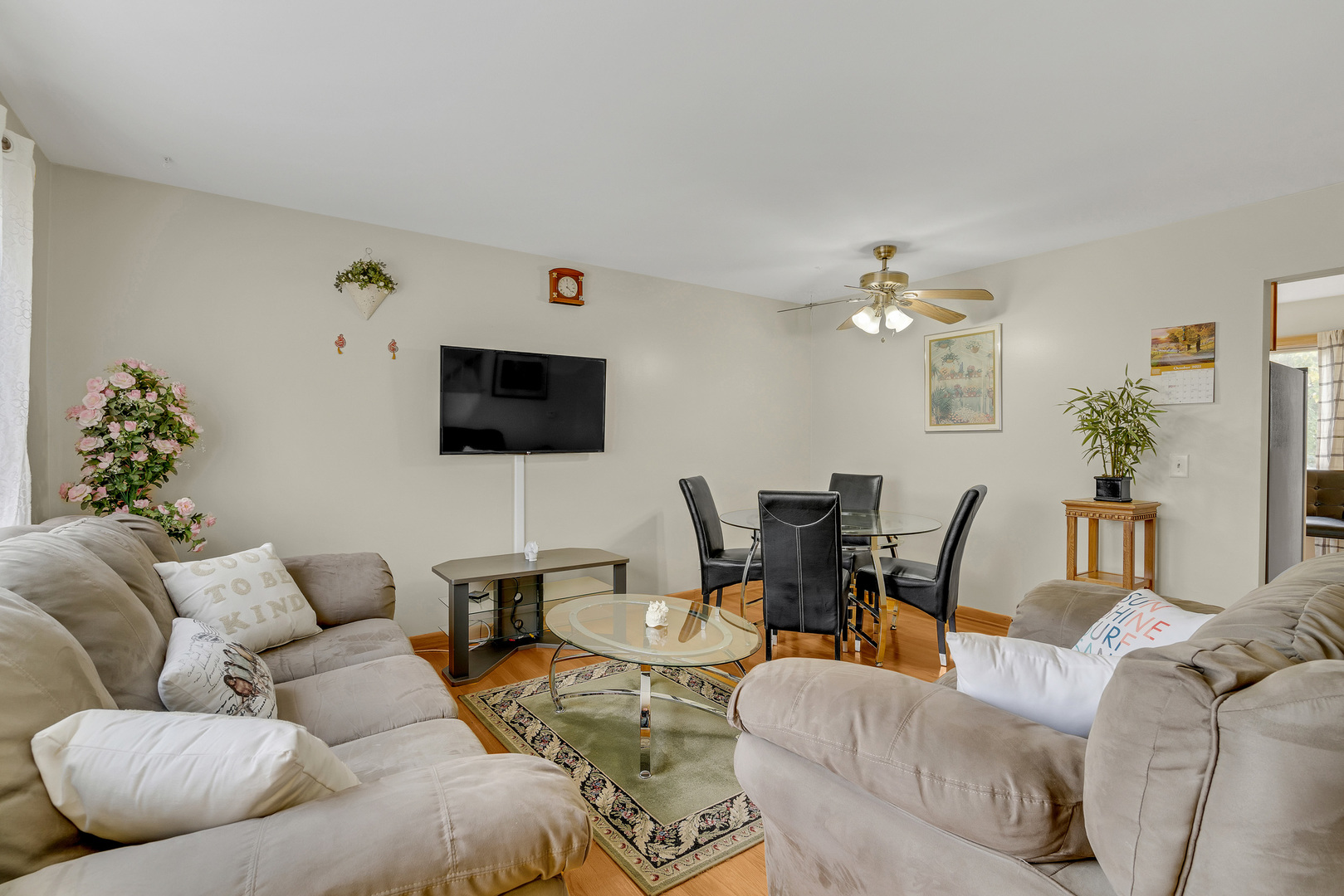 8649 Gregory Lane