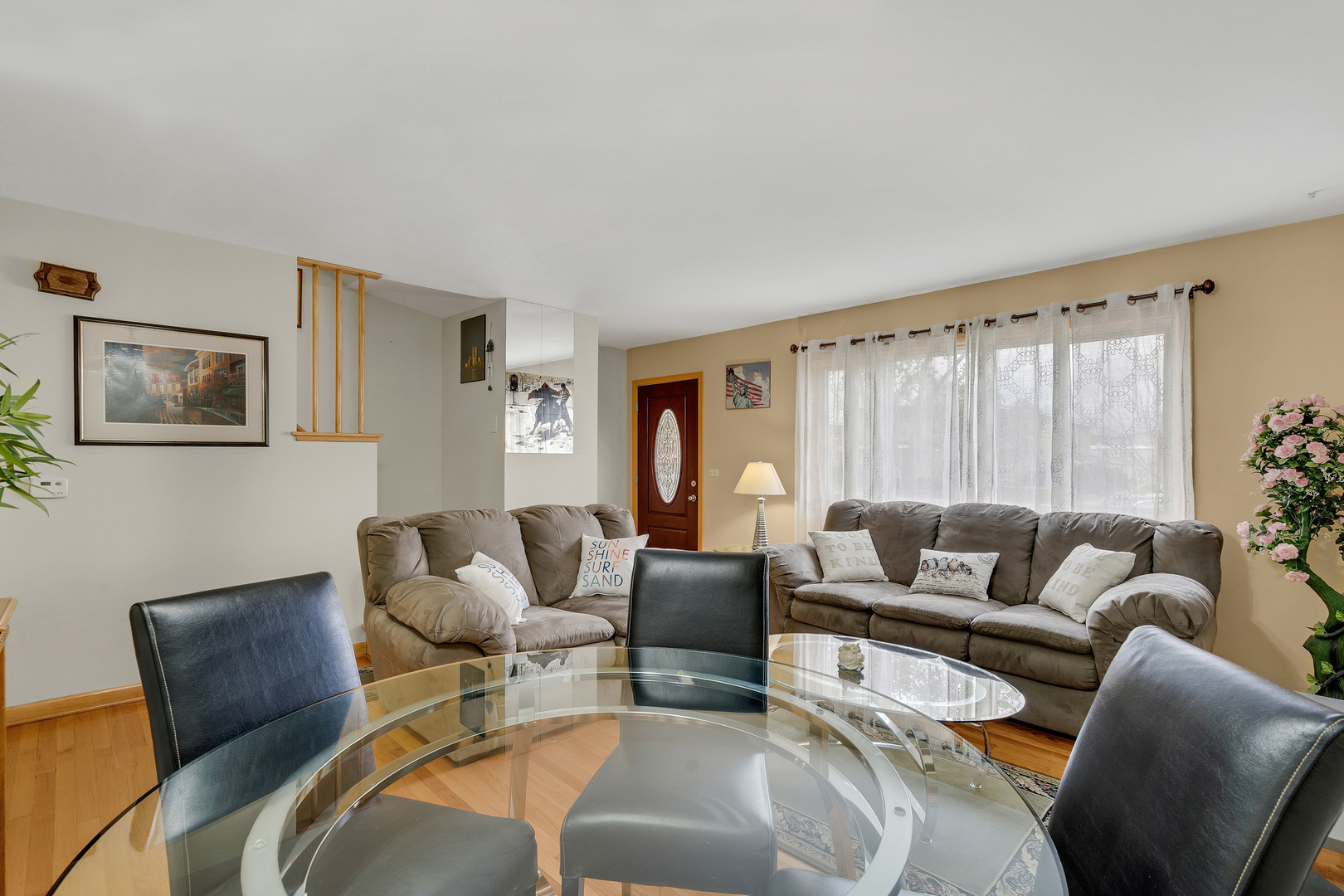 8649 Gregory Lane