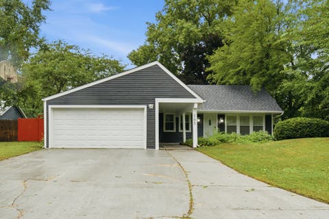Photo of 165 Arrowhead Lane, Bolingbrook, IL 60440 (MLS # 12719065)